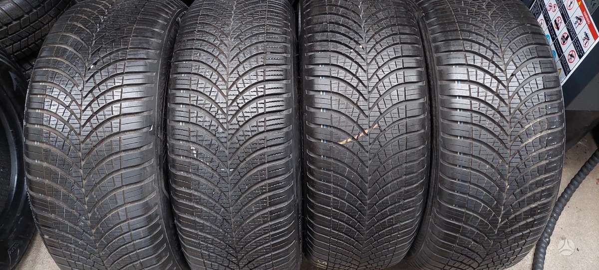 Goodyear, universalios 215/50 R18