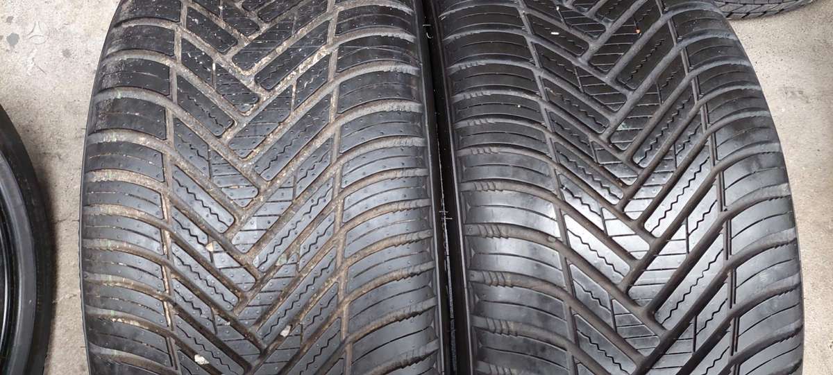 Hankook, всесезонные 215/40 R17