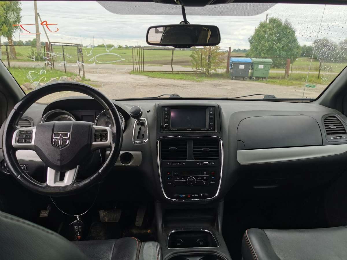 Dodge Grand Caravan