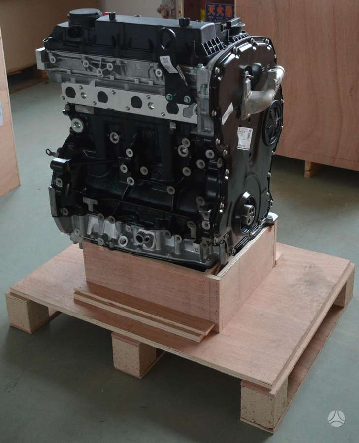 Ford Transit variklio detalės