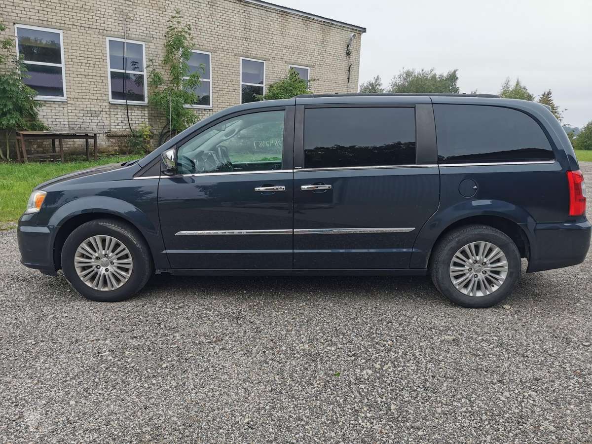 Chrysler Town & Country