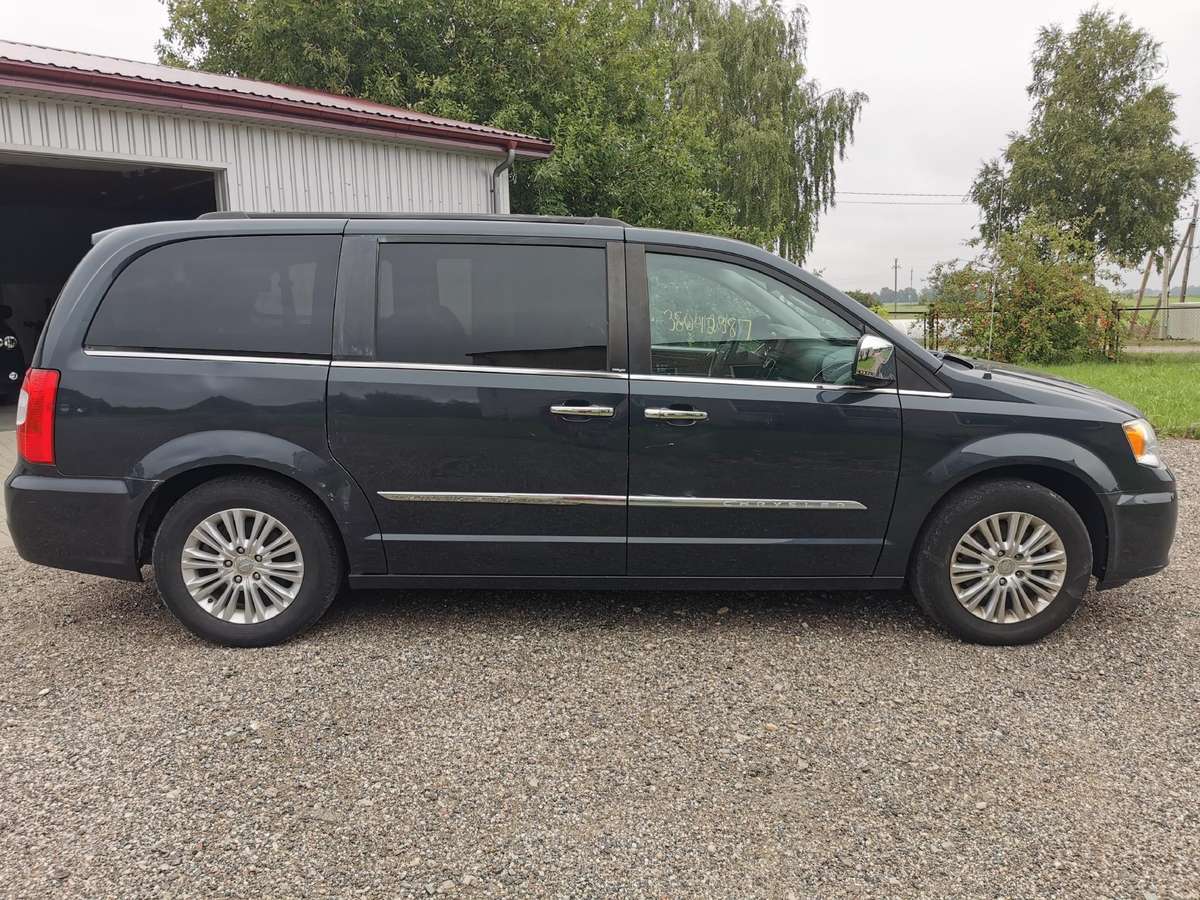 Chrysler Town & Country