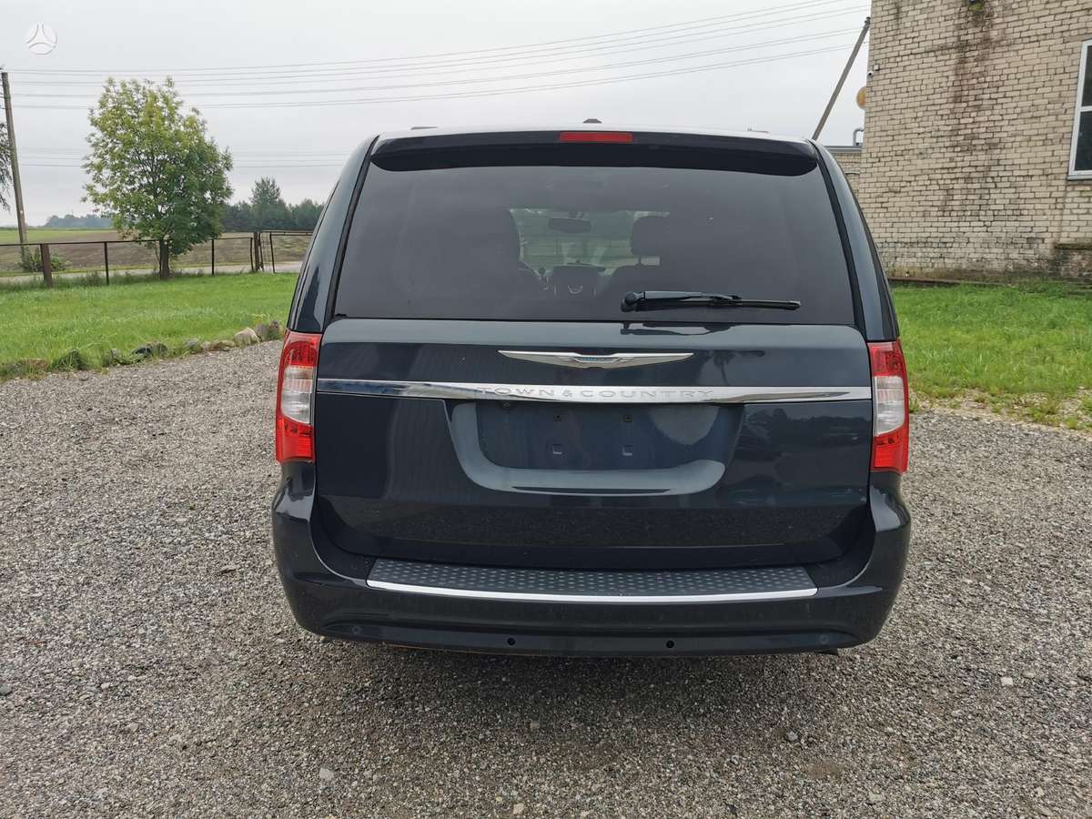 Chrysler Town & Country