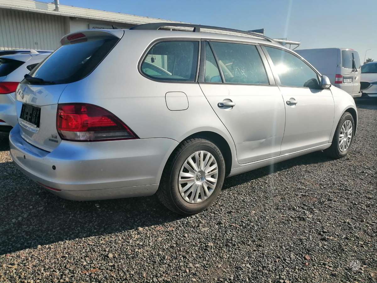 Volkswagen Golf, 1.6 l., wagon