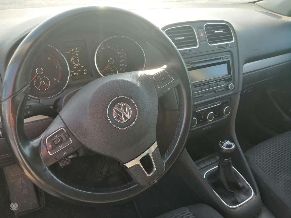 Volkswagen Golf, 1.6 l., wagon