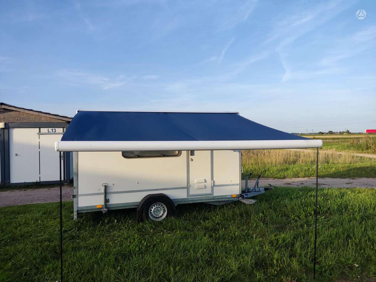 -Kita- Blyss, caravans