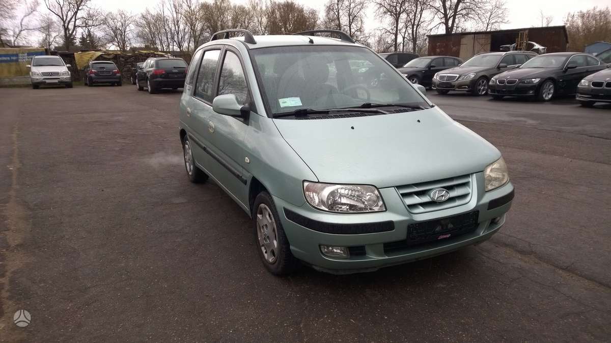 Hyundai Matrix dalimis