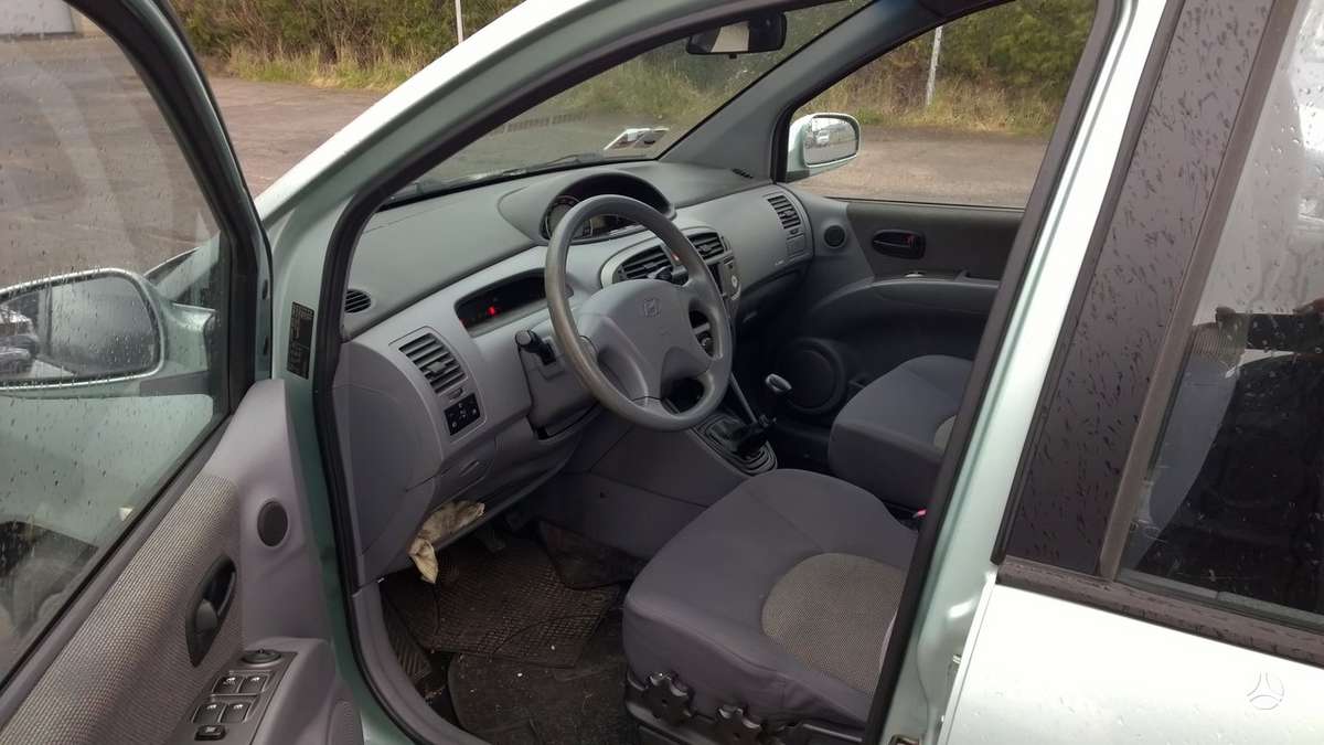 Hyundai Matrix по частям