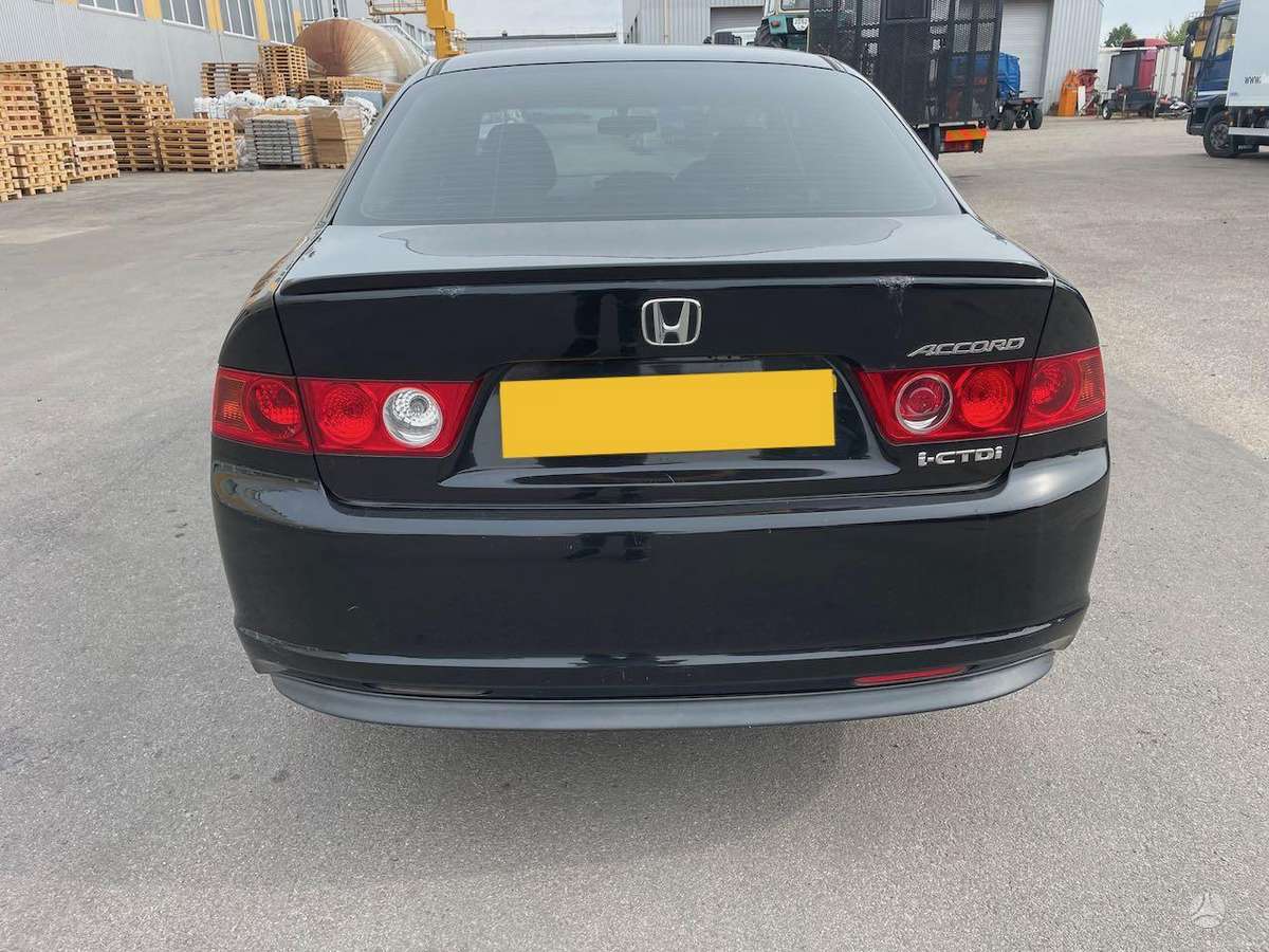 Honda Accord for parts