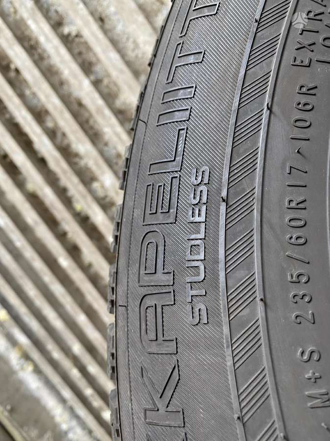 Nokian, žieminės 235/60 R17