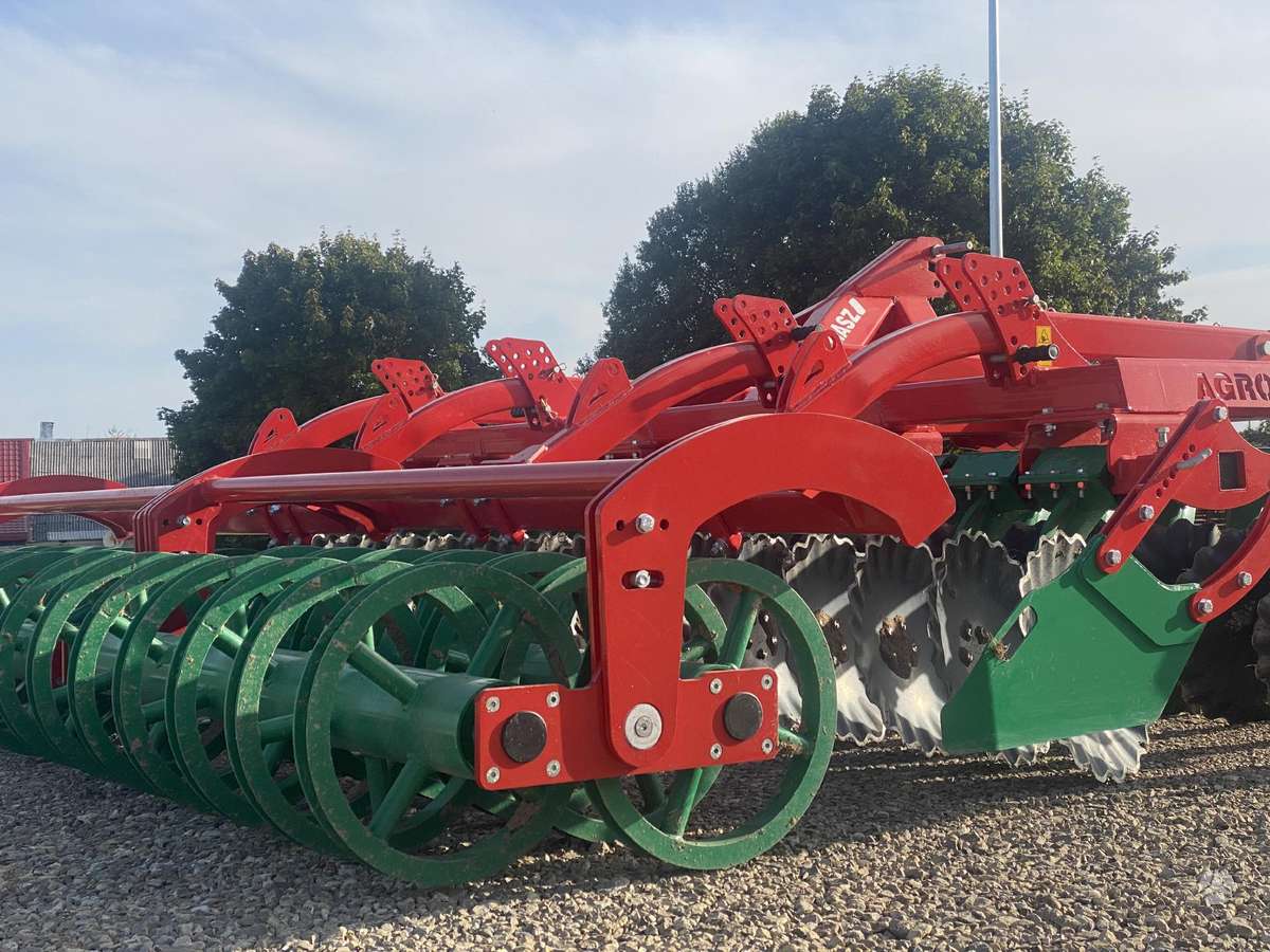 AGRO-MASZ BT40 mulčiavimo diskai, scrapers, scrubbers