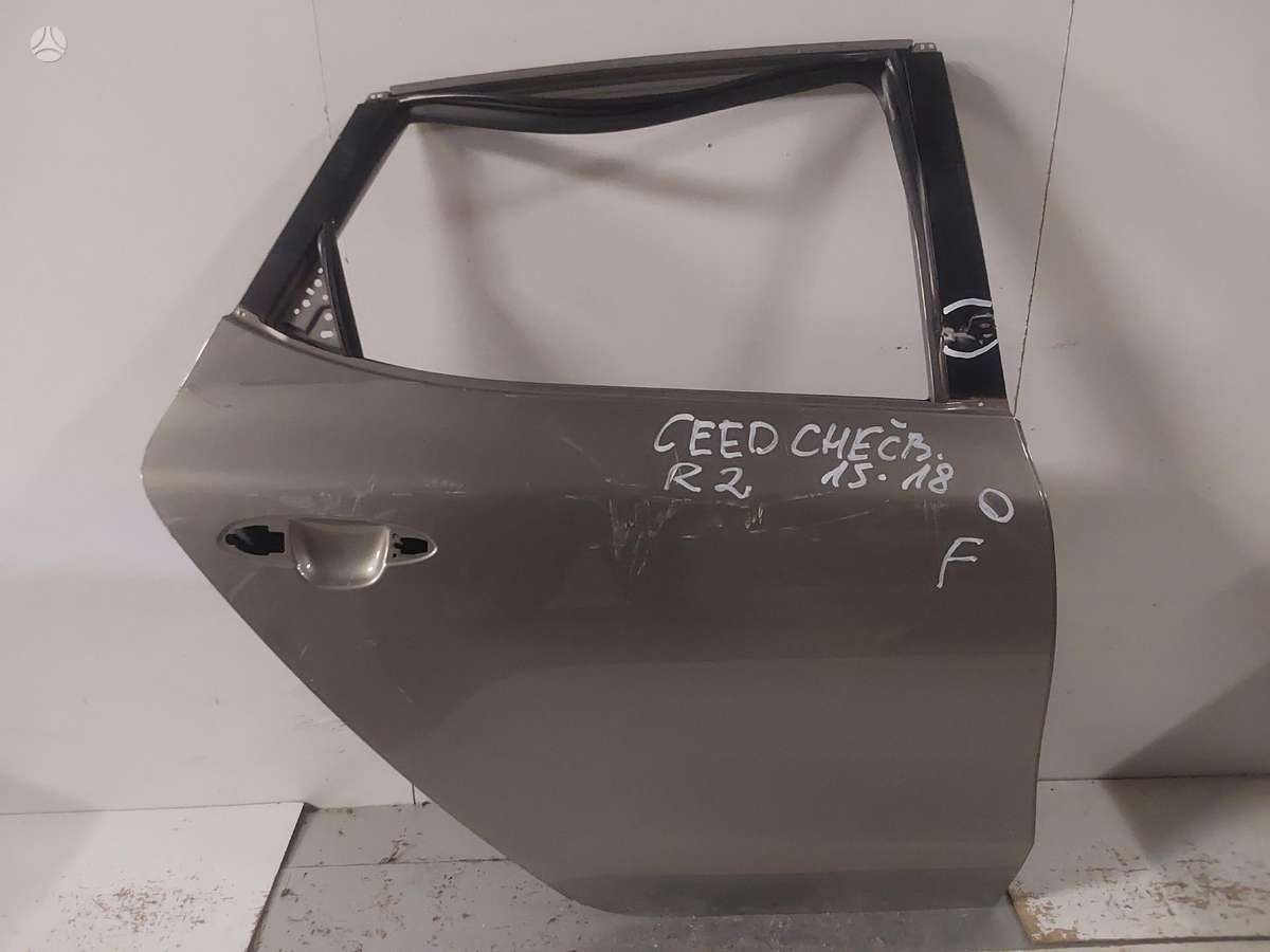 Kia Ceed по частям