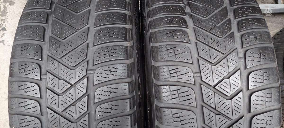 Pirelli, зимние 235/45 R19