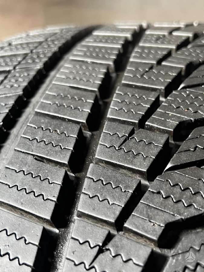 Hankook WINTER I*CEPT EVO 2, winter 255/45 R19