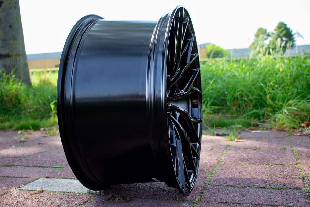 Yanar DNZ-20 FLOW FORGED, легкосплавные , R20
