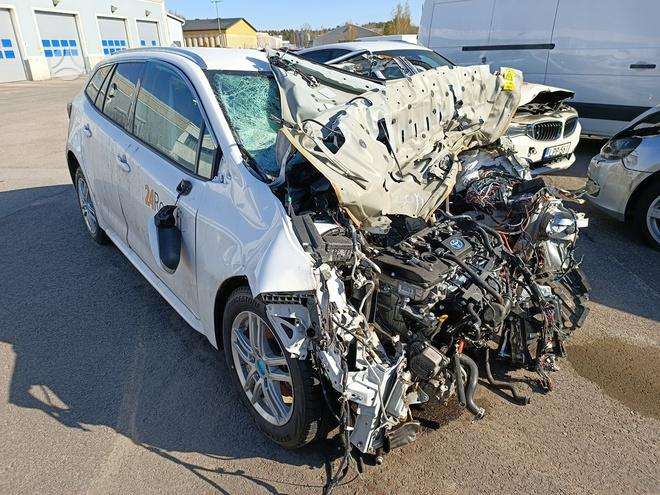 Toyota Corolla rezerves daļās