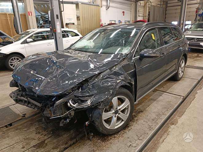 Volkswagen Passat dalimis