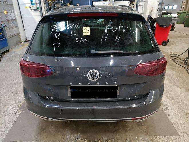 Volkswagen Passat for parts