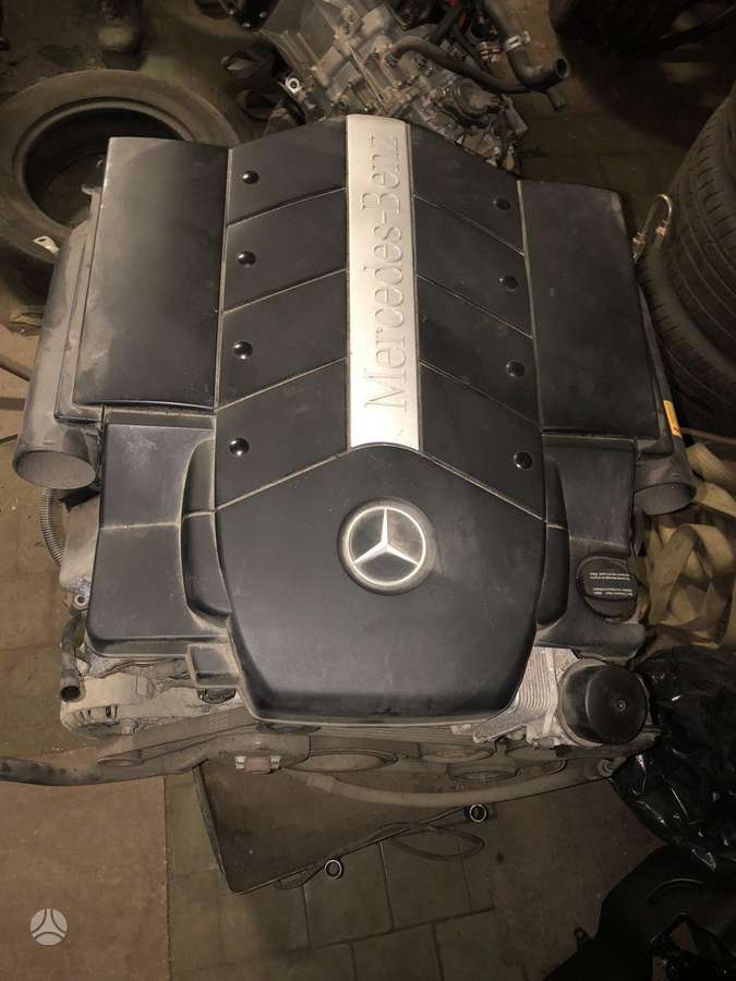 Mercedes-Benz E500 4 matic air matic