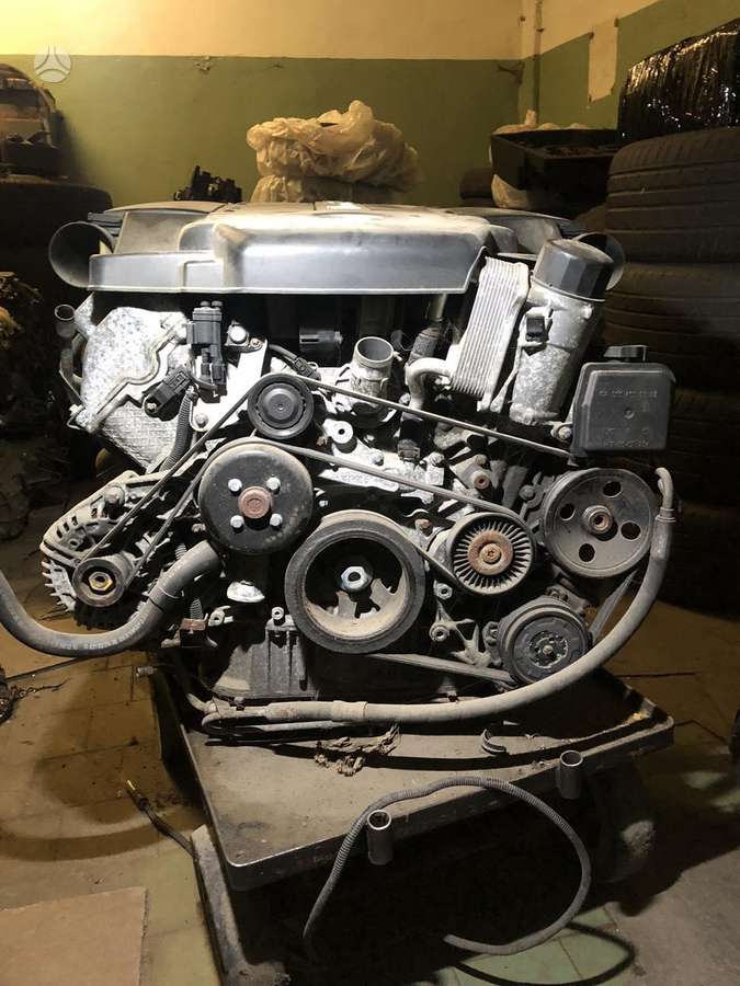 Mercedes-Benz E500 4 matic air matic