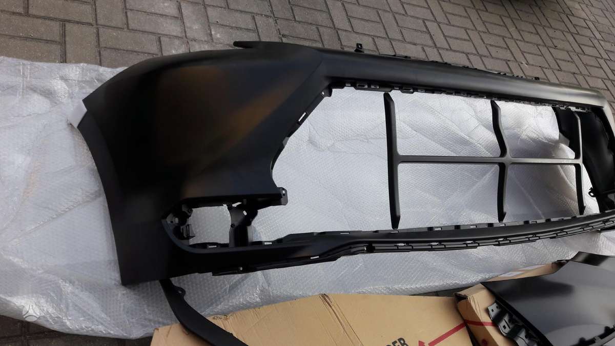 Toyota Sienna детали кузова