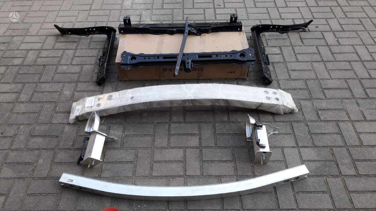 Toyota Sienna детали кузова