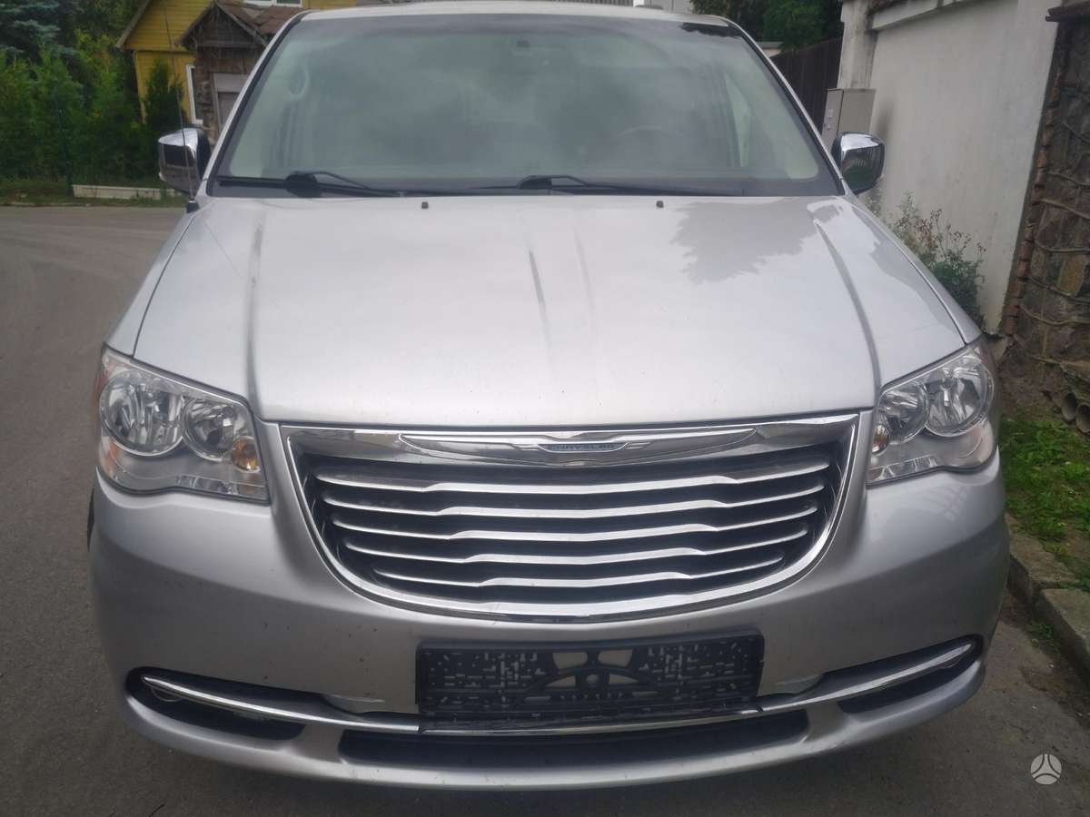 Chrysler Town & Country по частям