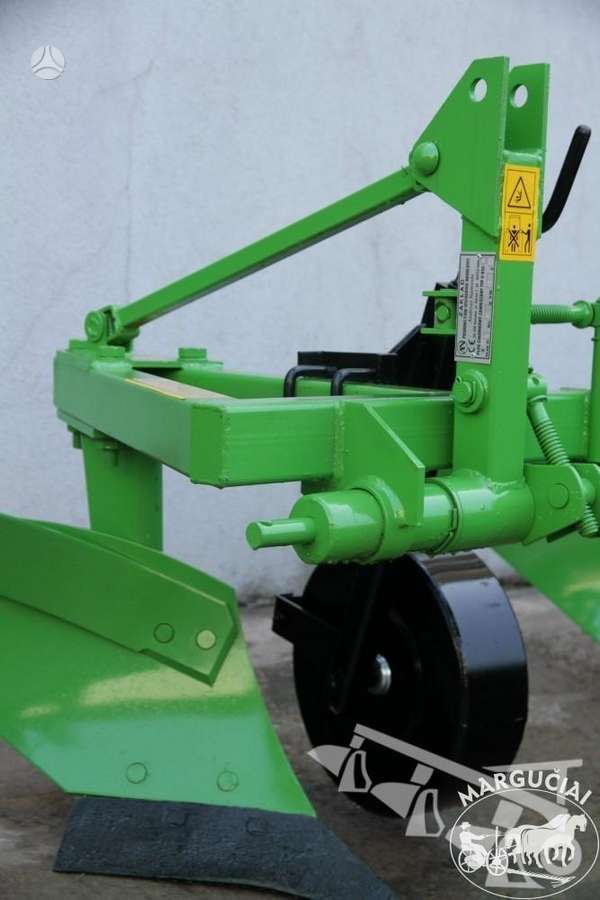 Farmostal Su 25 cm užgriebio pločiu, плуги