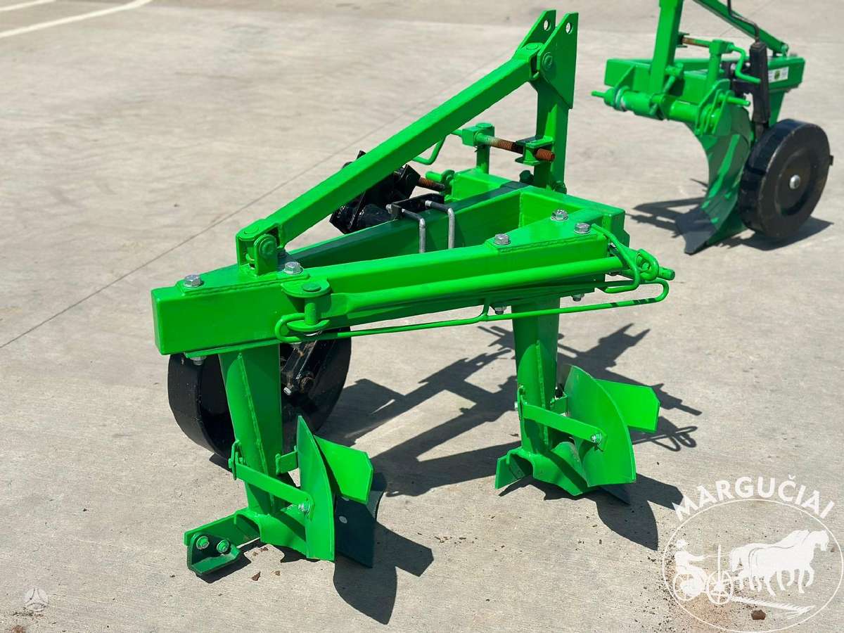 Farmostal Su 25 cm užgriebio pločiu, плуги