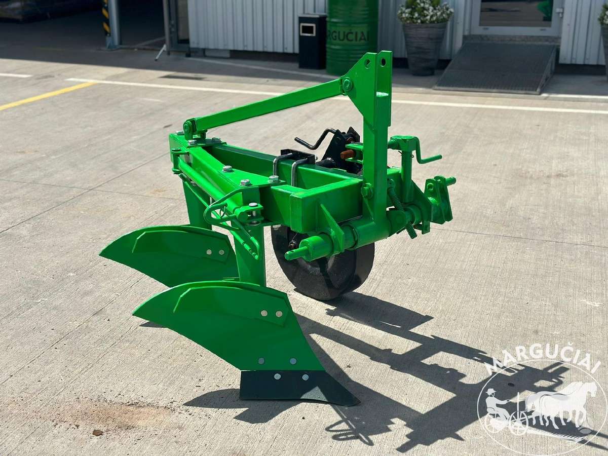 Farmostal Su 25 cm užgriebio pločiu, плуги