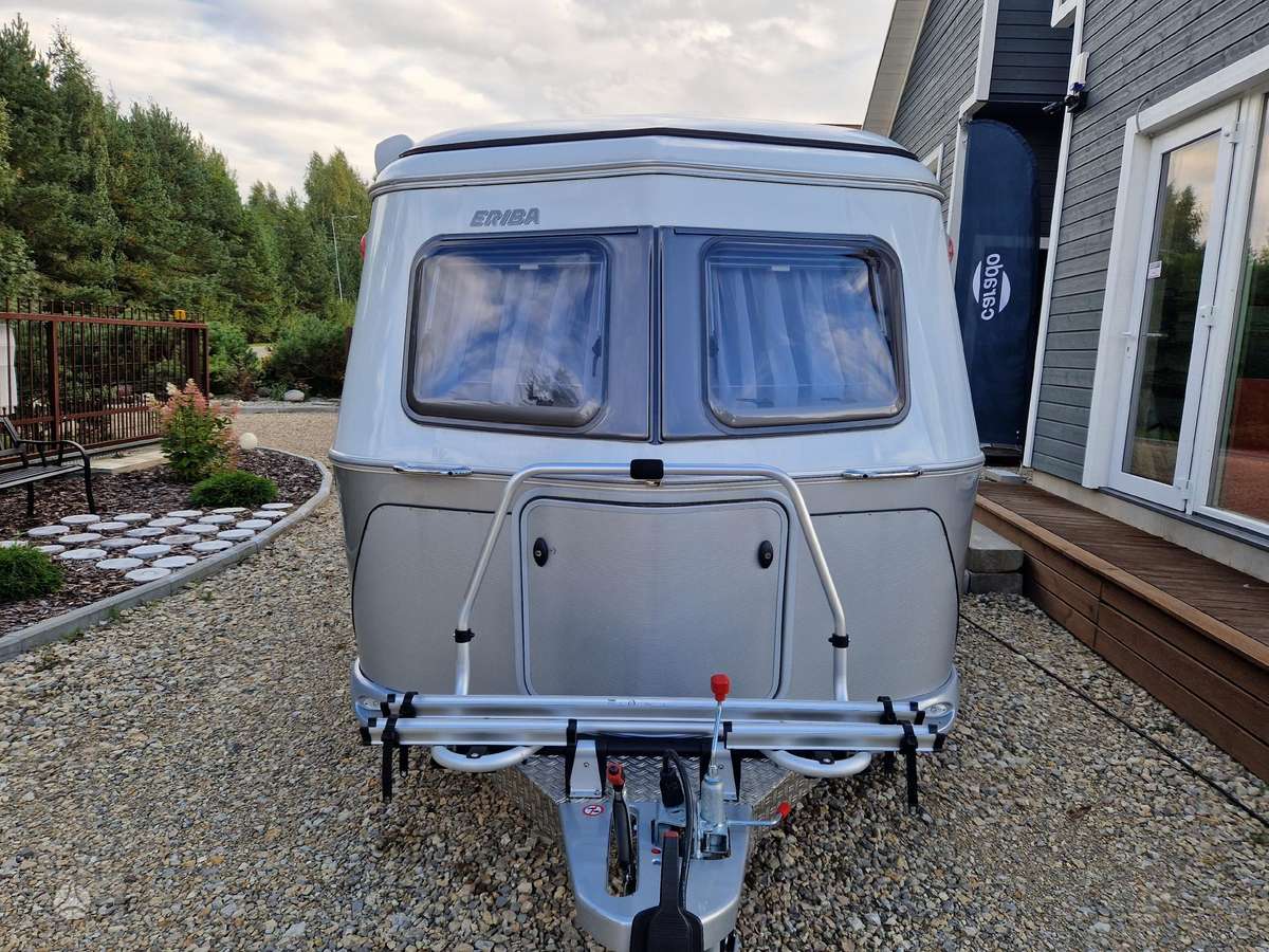 Eriba Touring 530, caravans
