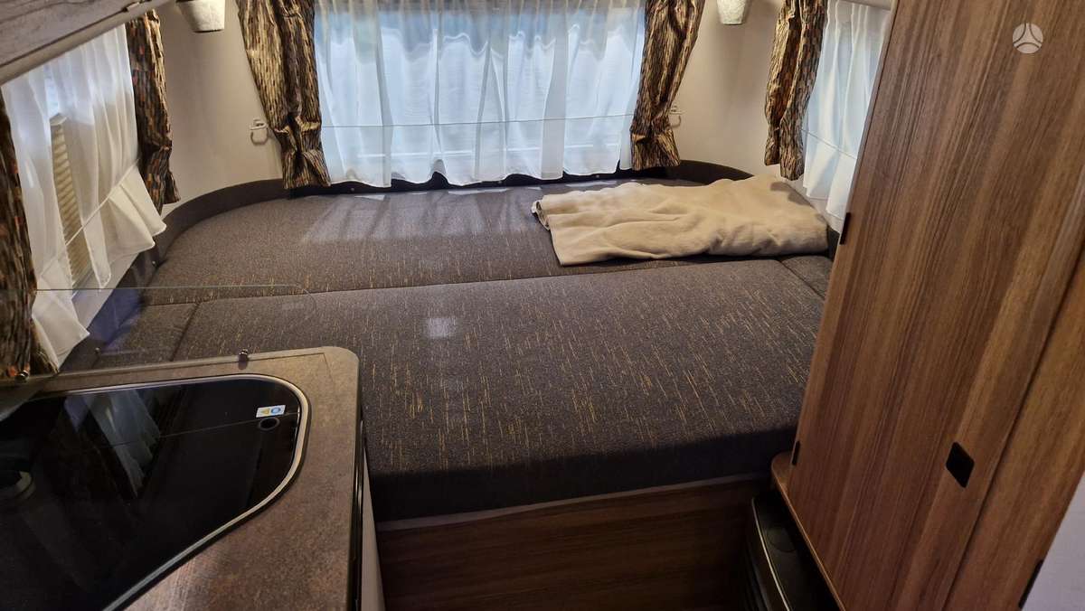 Eriba Touring 530, caravans