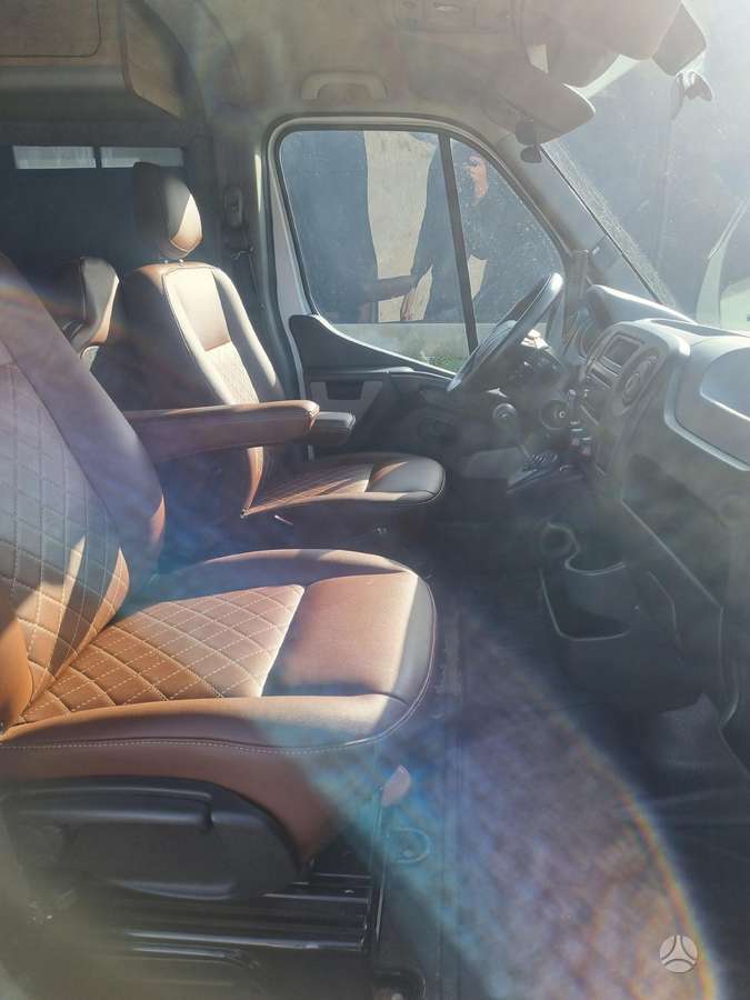 Renault Master, passenger minibus
