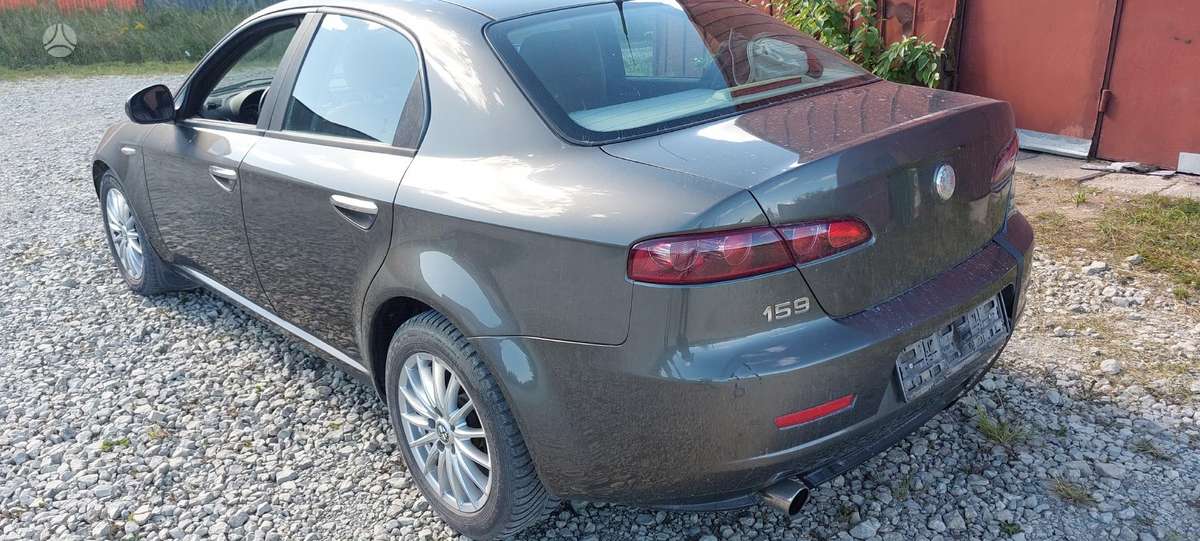 Alfa Romeo 159