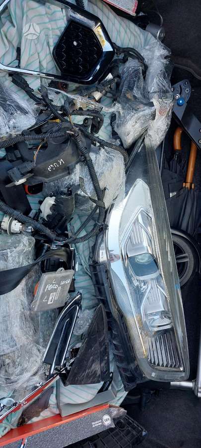 Ford Kuga, 9674984080