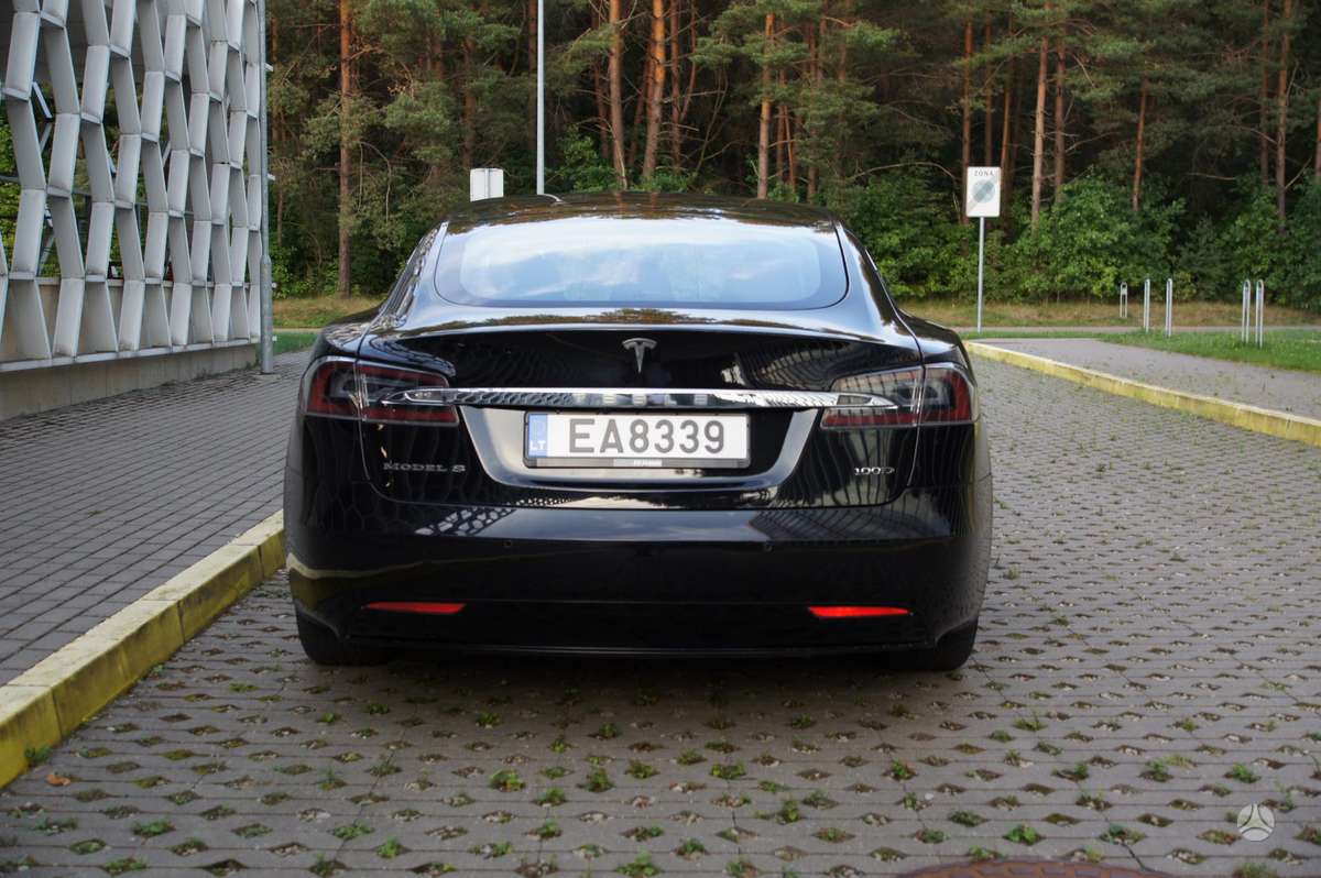 Tesla Model S, 100 kWh, hečbekas