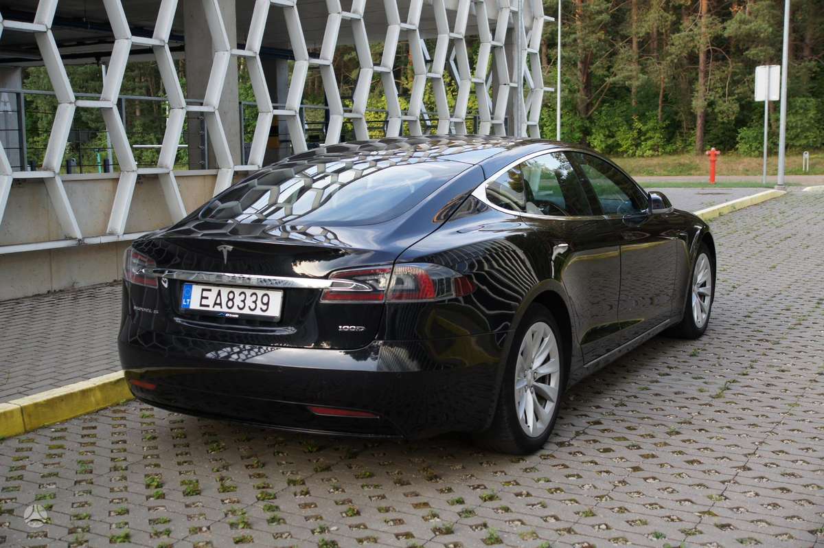Tesla Model S, 100 kWh, hatchback