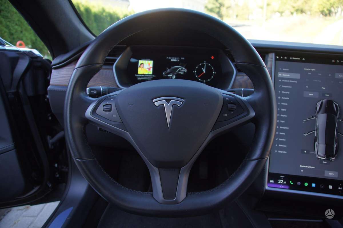 Tesla Model S, 100 kWh, hečbekas