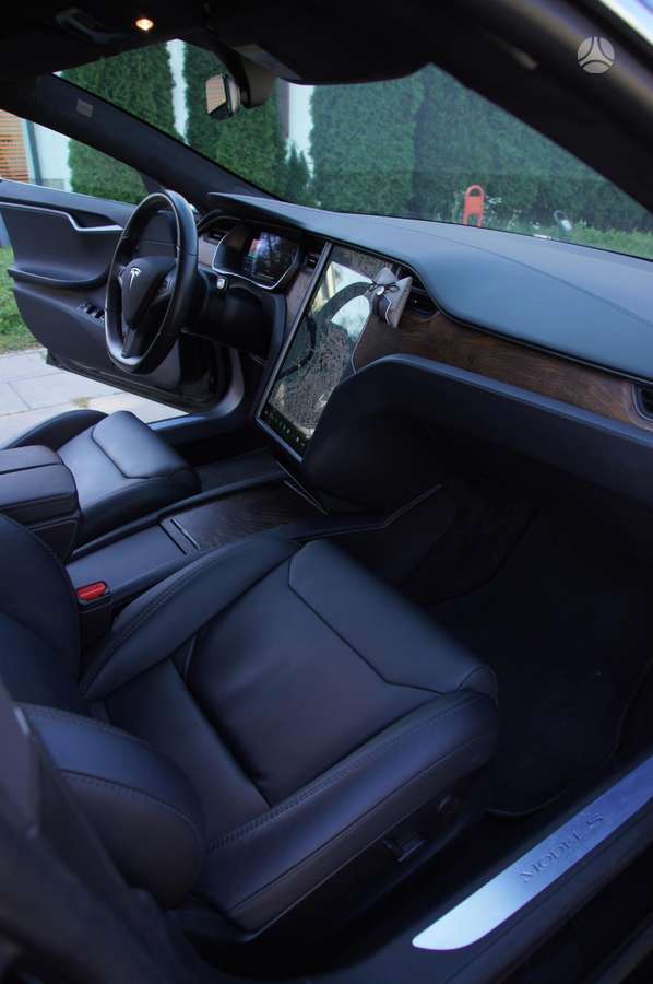 Tesla Model S, 100 kWh, hečbekas