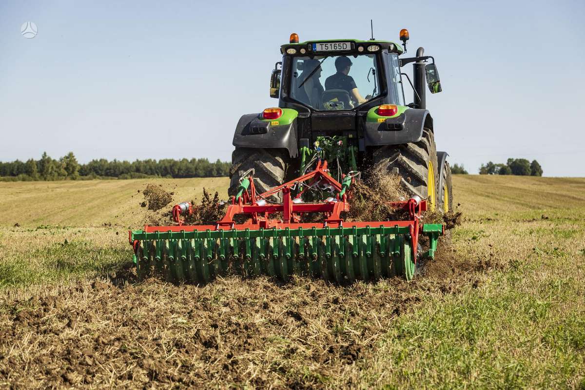 AGRO-MASZ Runner 30, скребки, скрубберы