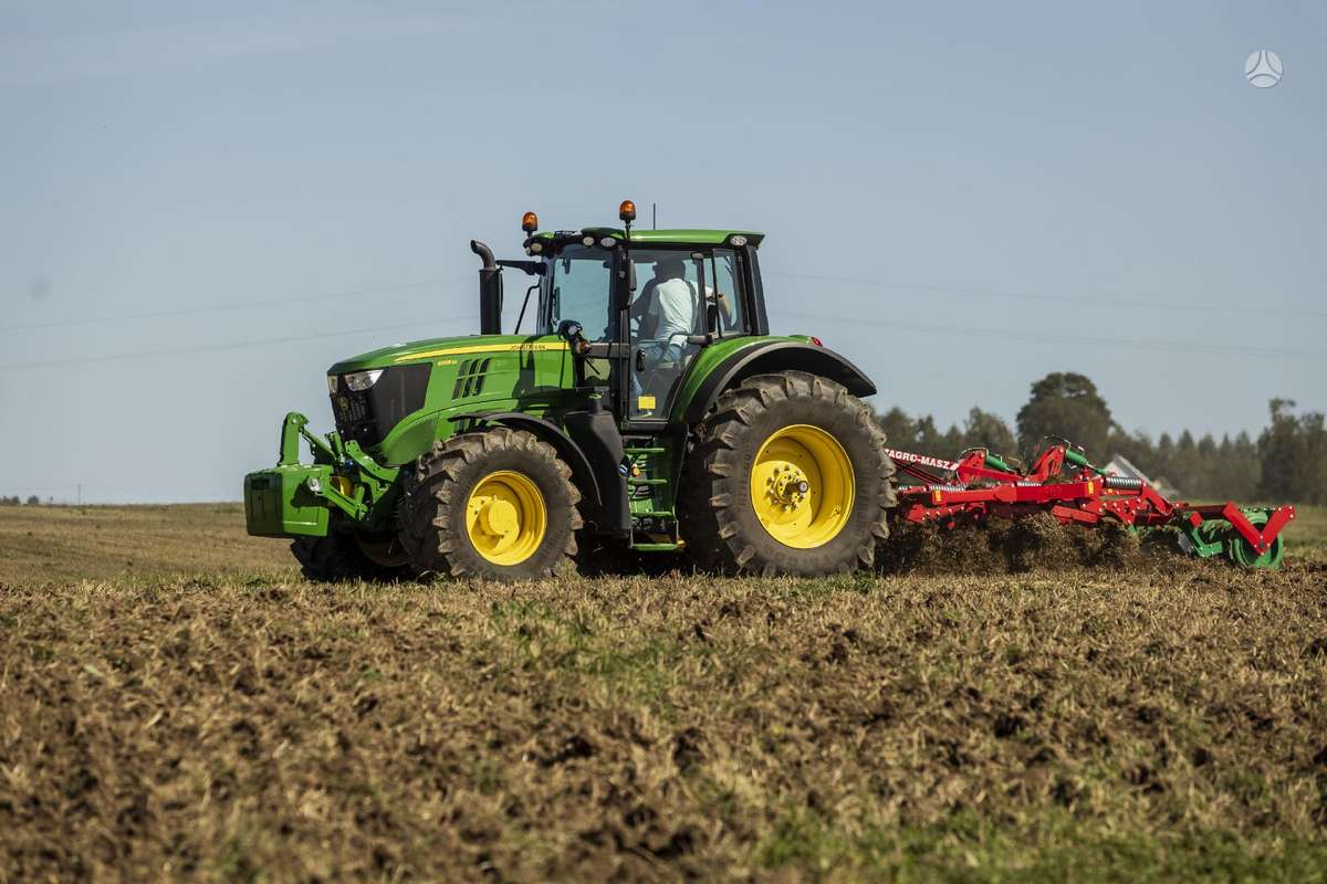 AGRO-MASZ Runner 30, skutikai, purentuvai