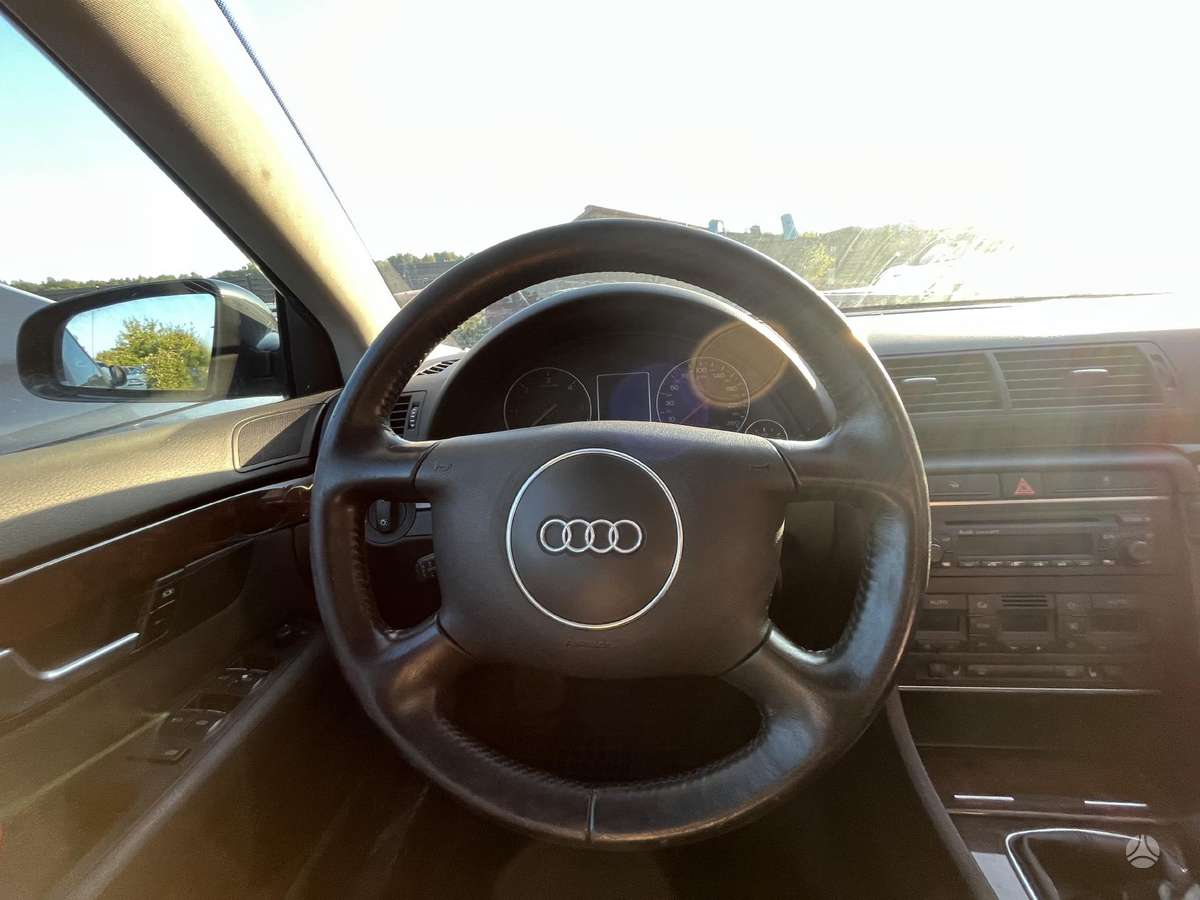 Audi A4, 2.5 l., universalas
