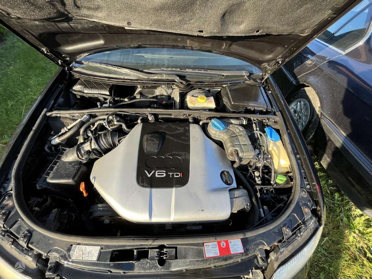 Audi A4, 2.5 l., universalas