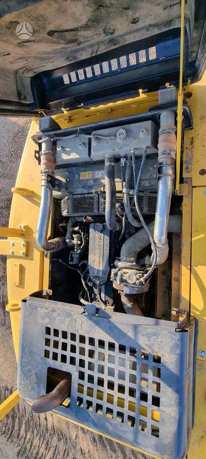 Komatsu Liugong CLG 922E, ekskavatoriai