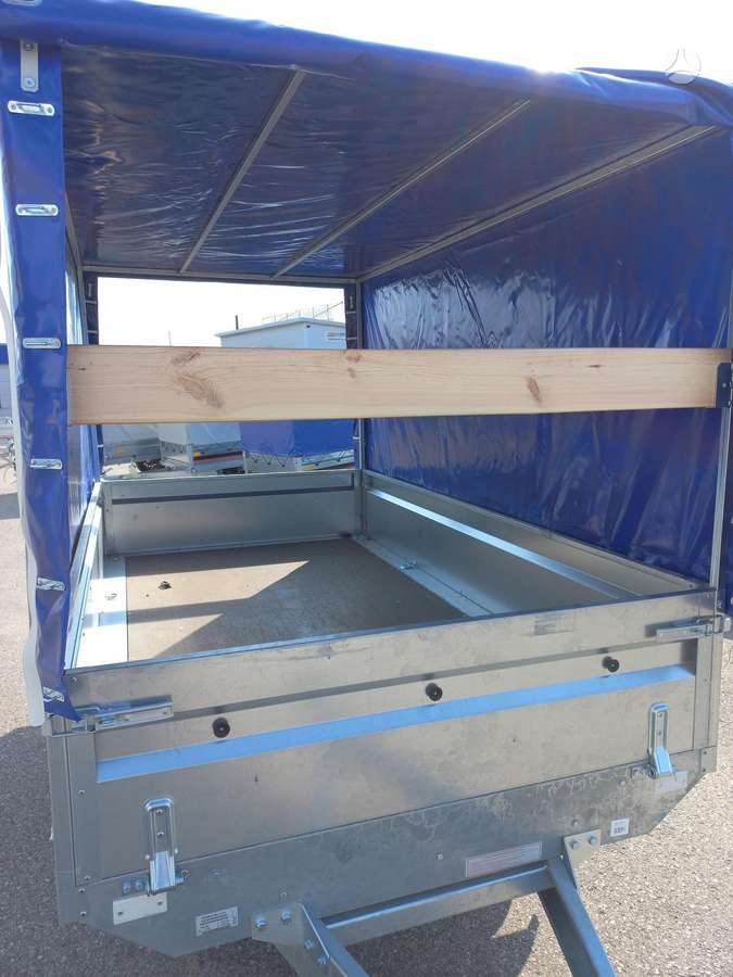 Neptun Dviašė su B kategorija, passenger car trailers