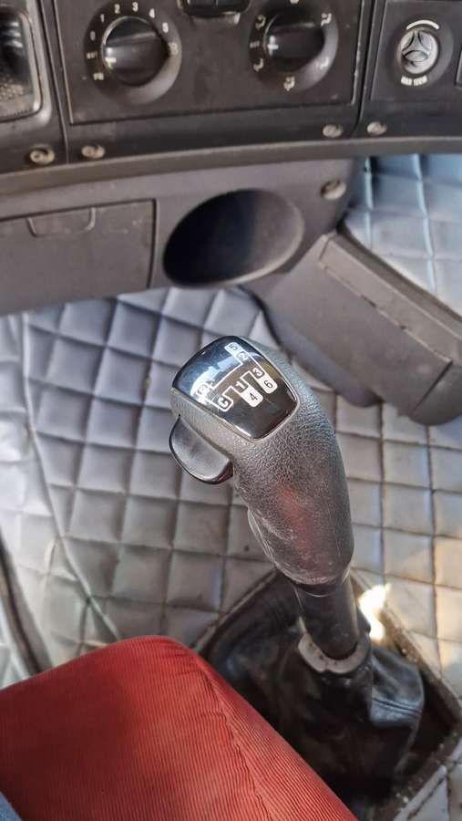 Scania R 470, 2 miegamosios vietos