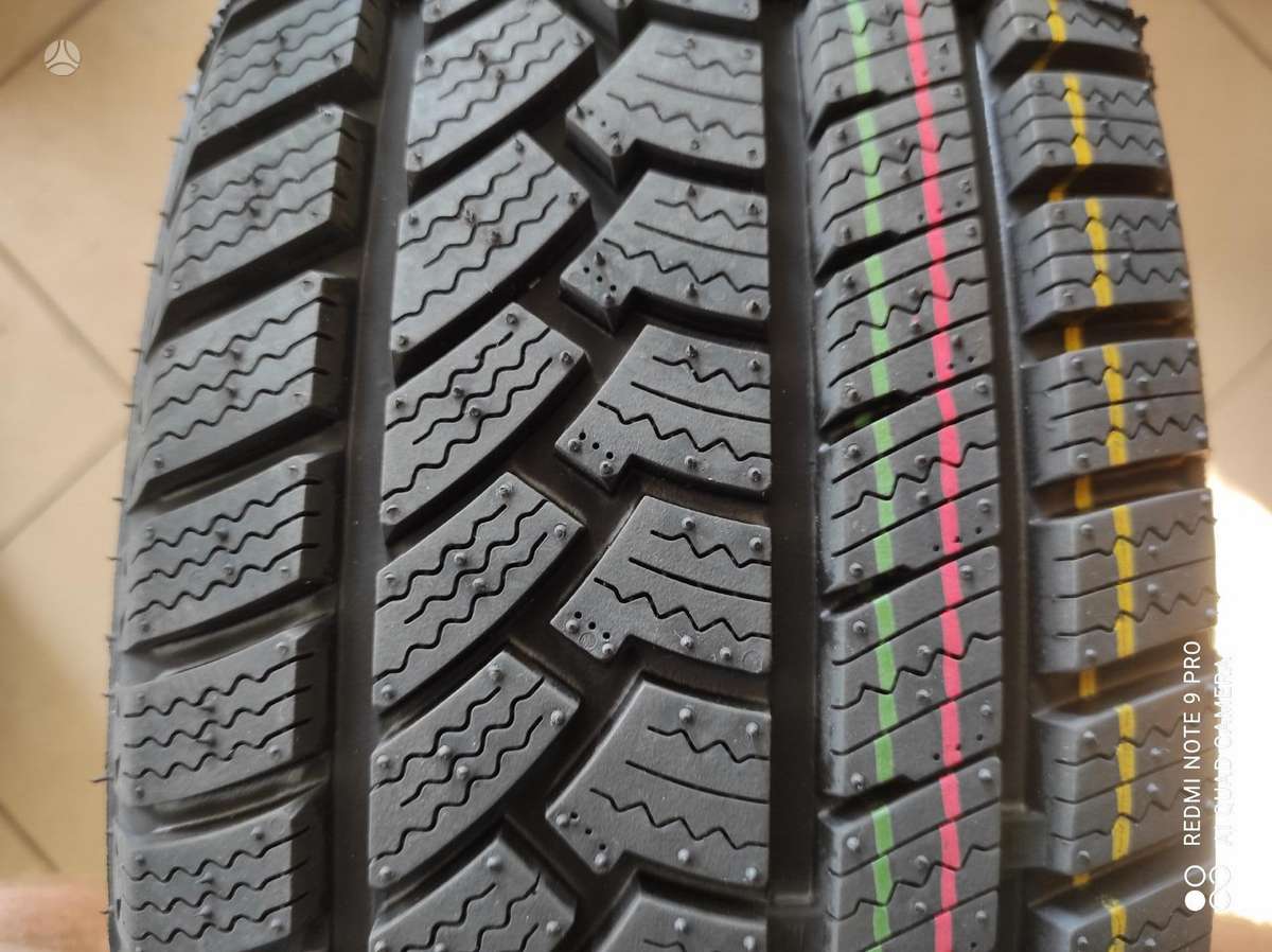 -Kita-, winter 215/60 R17