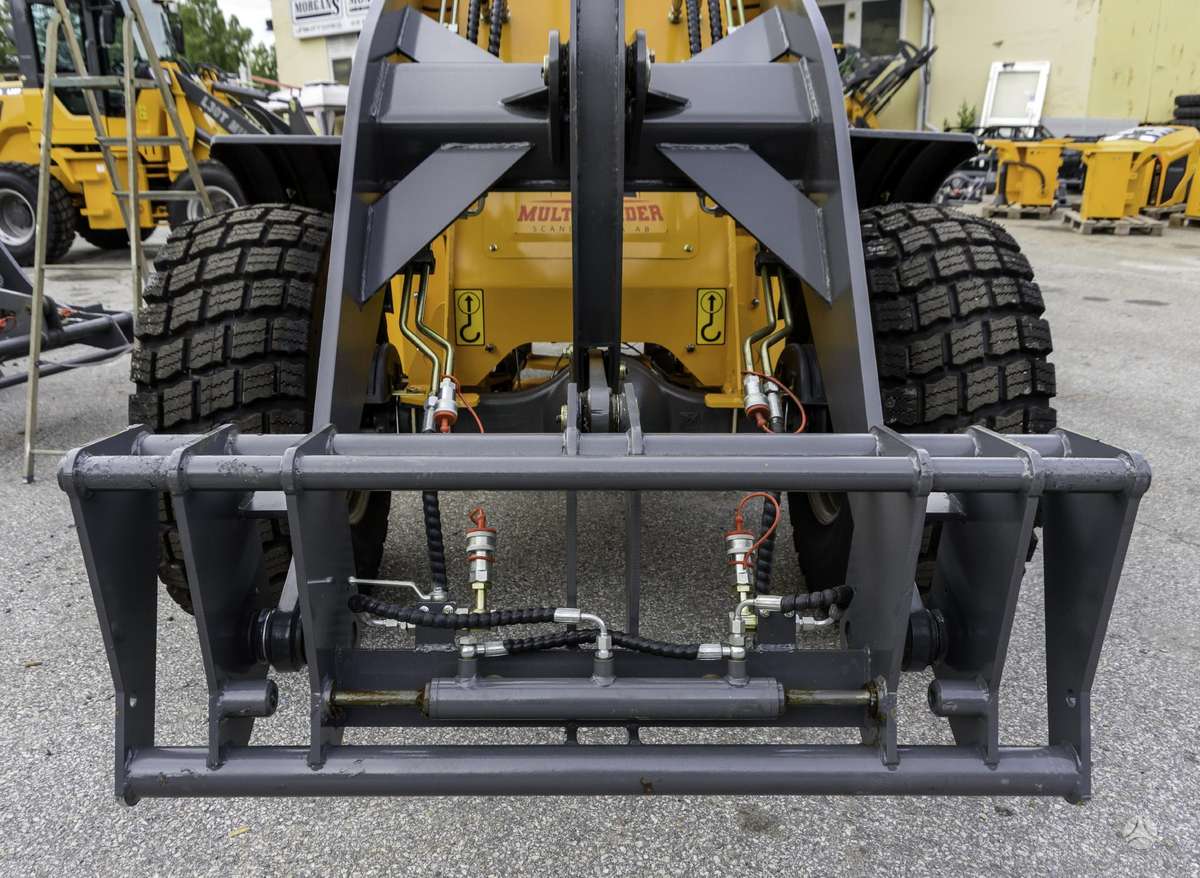 MULTILOADER L 20, savaeigiai krautuvai