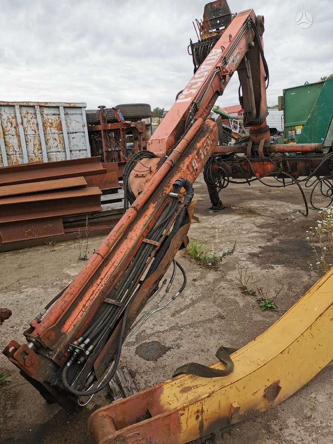 Atlas AK 125.1V, crane