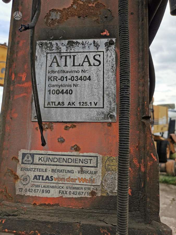Atlas 125.1, краны